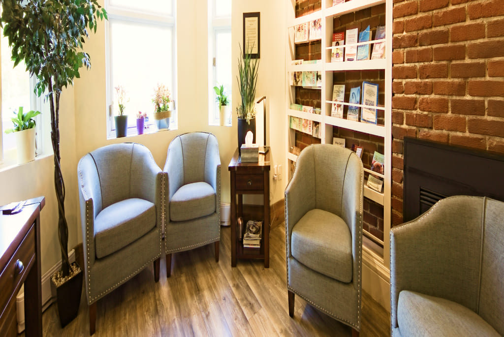 Salle d'attente de la clinique Alignéa Sourire